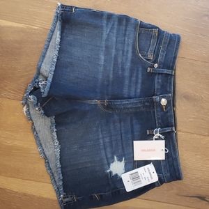 Good American Cut-Off Denim Shorts NWT in Blue364
